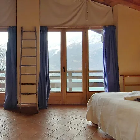 Rustica Hébergement de vacances *